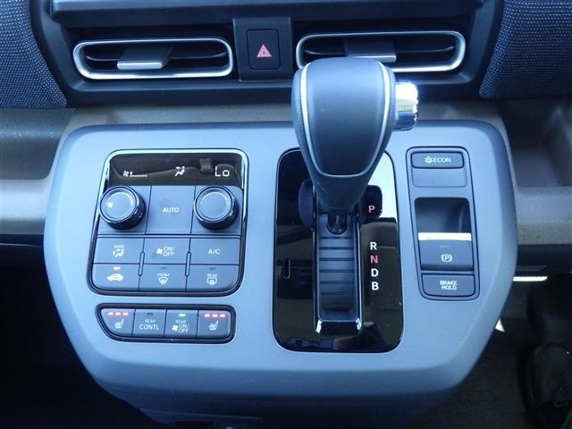 Honda FREED 2026 8418201-12