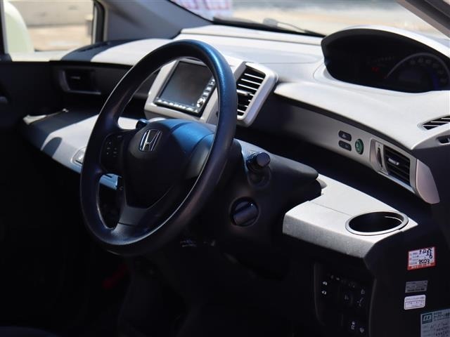 Honda FREED 2012 8418288-7