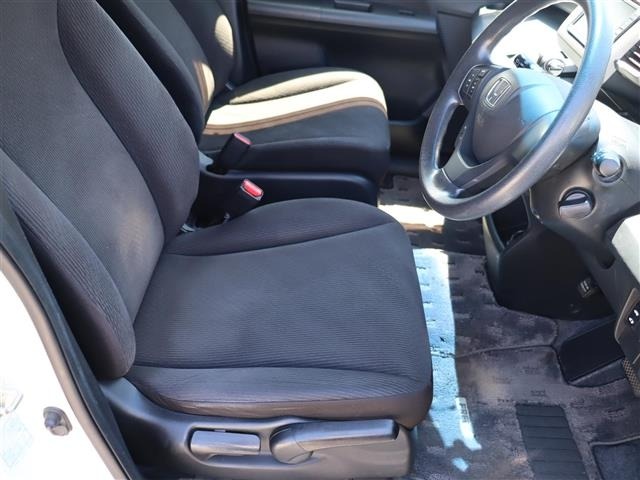 Honda FREED 2012 8418288-9