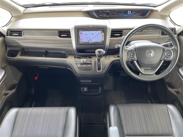 Honda FREED 2017 8418303-14