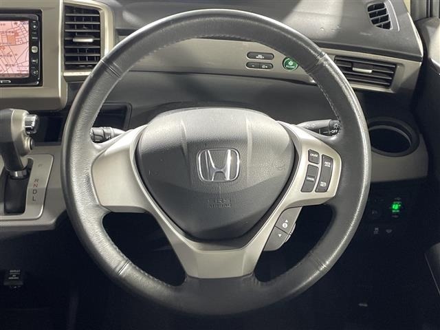 Honda FREED 2012 8418310-18