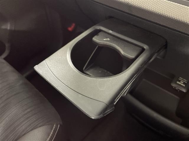 Honda FREED 2012 8418310-22