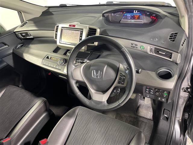 Honda FREED 2012 8418310-9