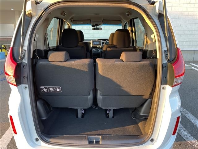 Honda FREED 2022 8418318-10