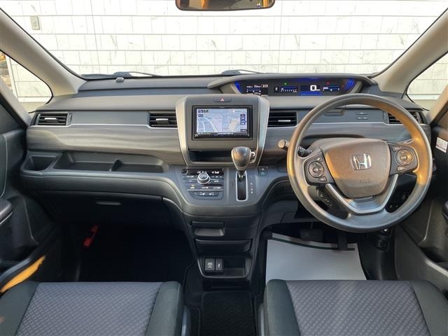 Honda FREED 2022 8418318-14