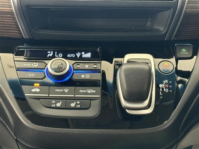 Honda FREED 2022 8418328-1