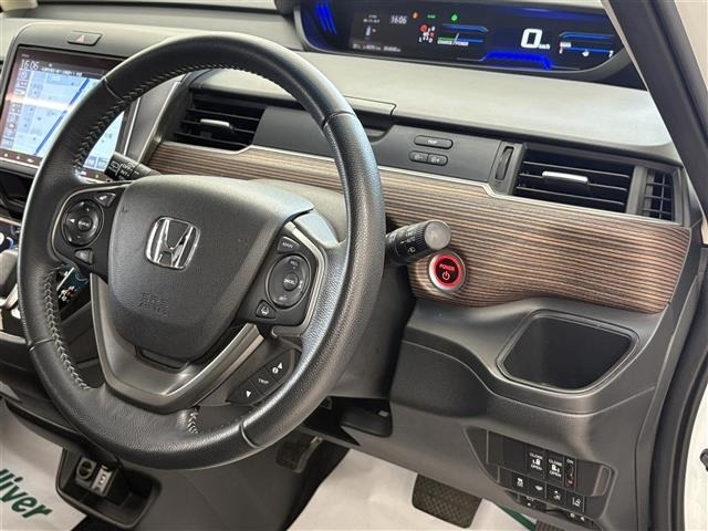 Honda FREED 2022 8418328-7