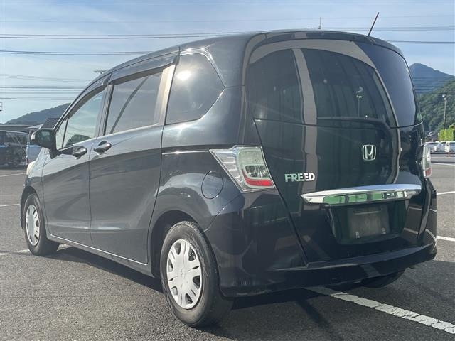 Honda FREED 2013 8418350-13