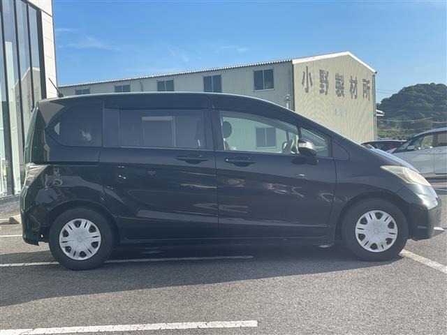 Honda FREED 2013 8418350-6
