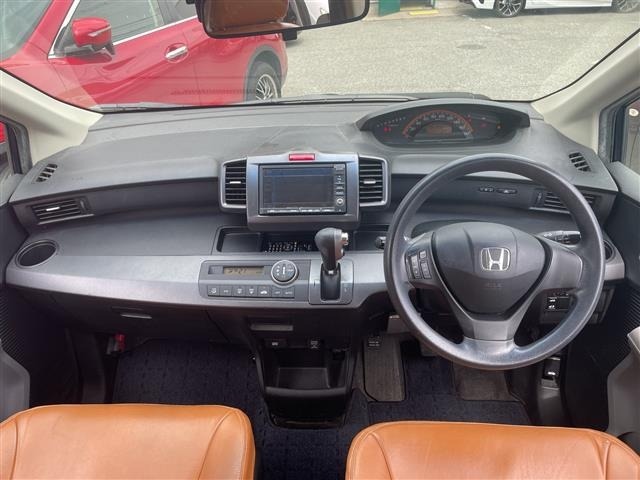 Honda FREED 2010 8418359-15