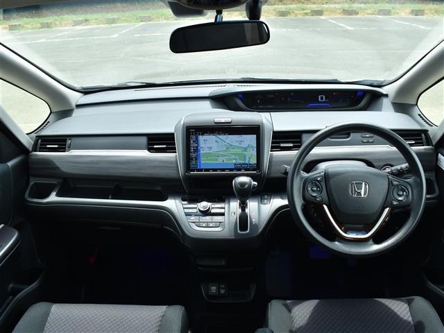 Honda FREED 2022 8418367-14