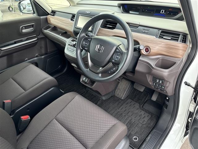 Honda FREED 2022 8418377-21