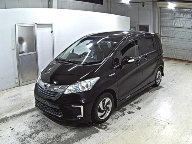 Honda FREED 2015 8418493-4