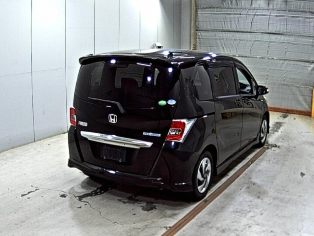 Honda FREED 2015 8418493-5