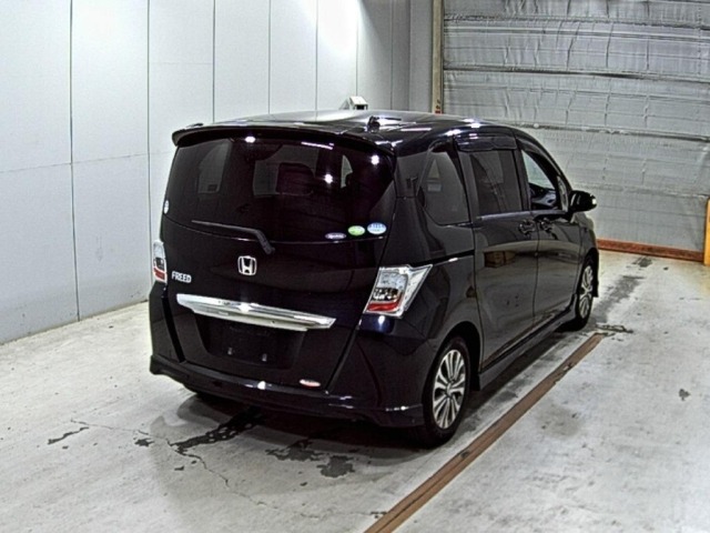 Honda FREED 2011 8418555-5