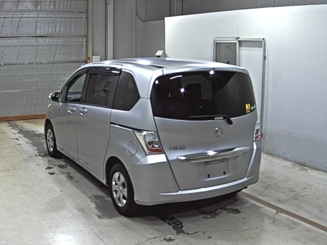 Honda FREED 2012 8418569-1