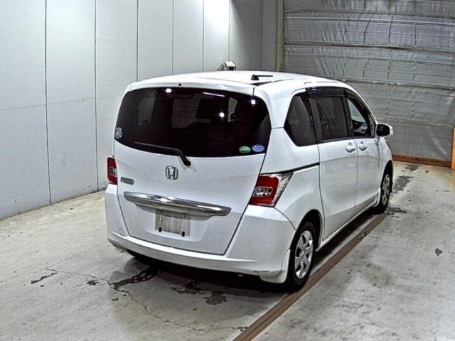 Honda FREED 2015 8418571-5