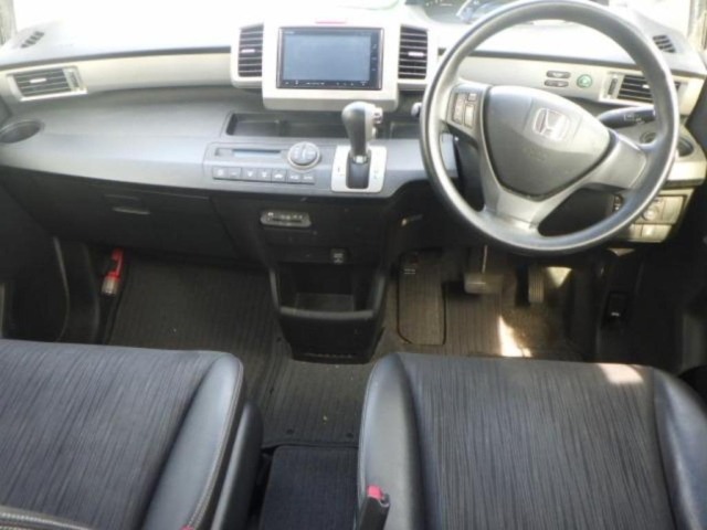 Honda FREED 2014 8418589-3