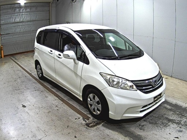 Honda FREED 2012 8418593-0
