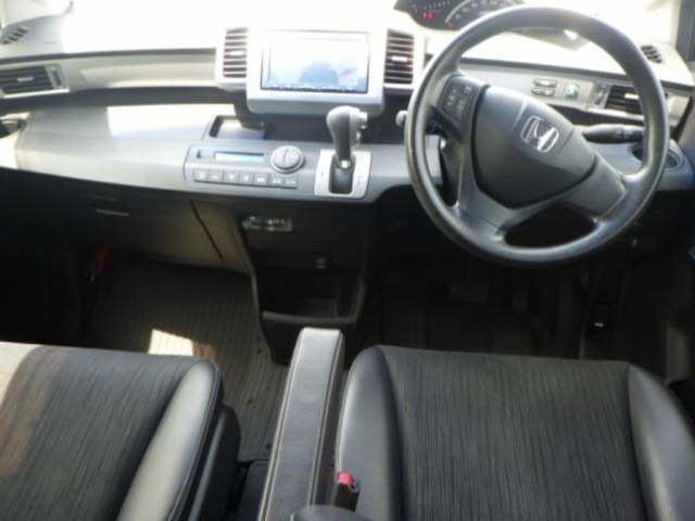 Honda FREED 2014 8418609-3