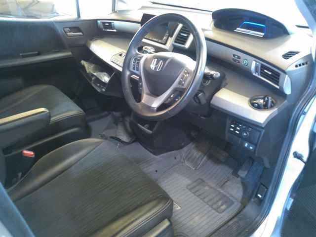 Honda FREED 2011 8418627-3