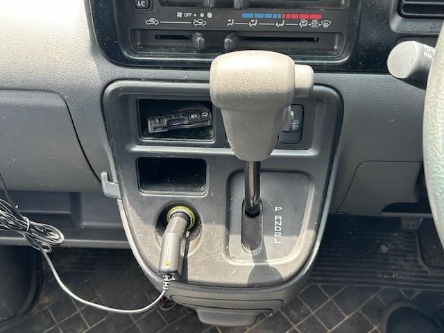 Daihatsu HIJET VAN 2014 8386538-17