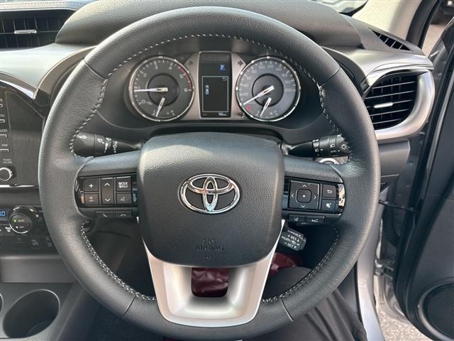 Toyota HILUX 2026 8384701-11