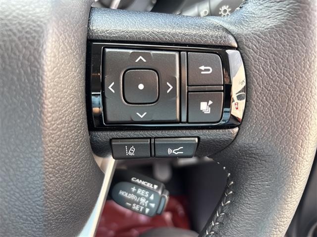 Toyota HILUX 2026 8384701-20