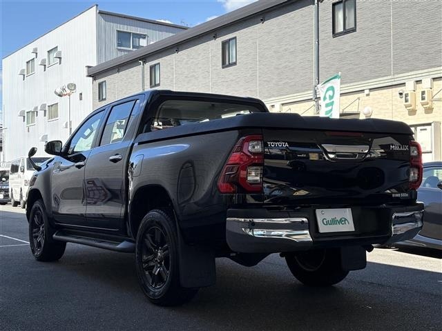 Toyota HILUX 2023 8385010-1