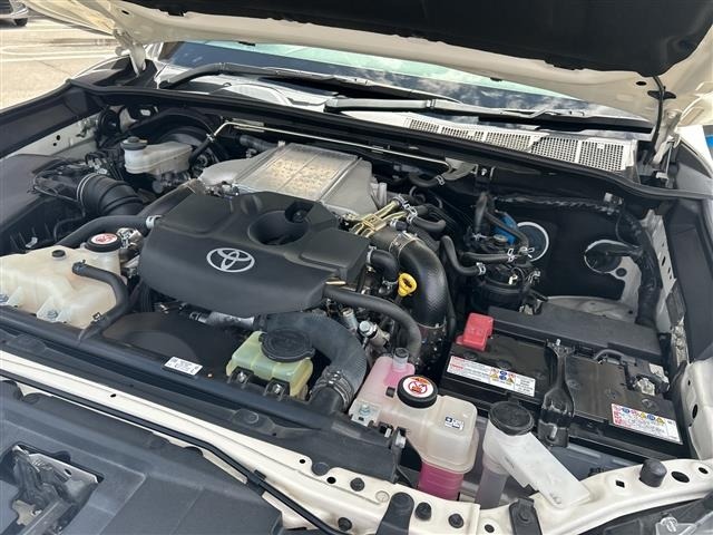 Toyota HILUX 2021 8385070-14