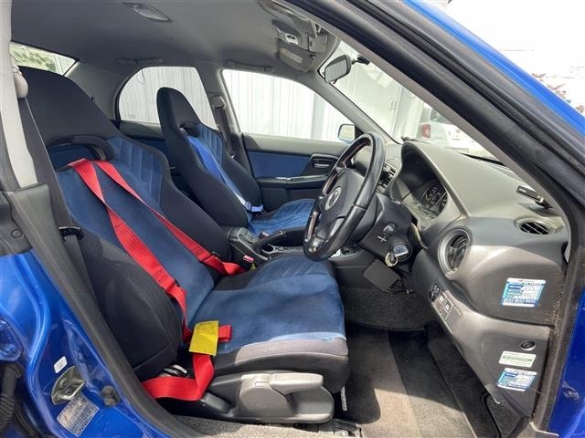 Subaru IMPREZA 2000 8381731-12
