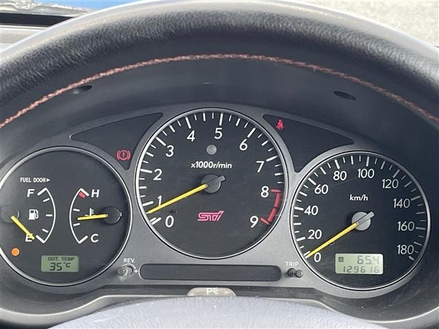Subaru IMPREZA 2000 8381731-15