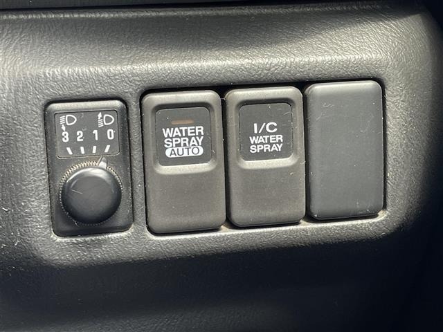 Subaru IMPREZA 2000 8381731-5