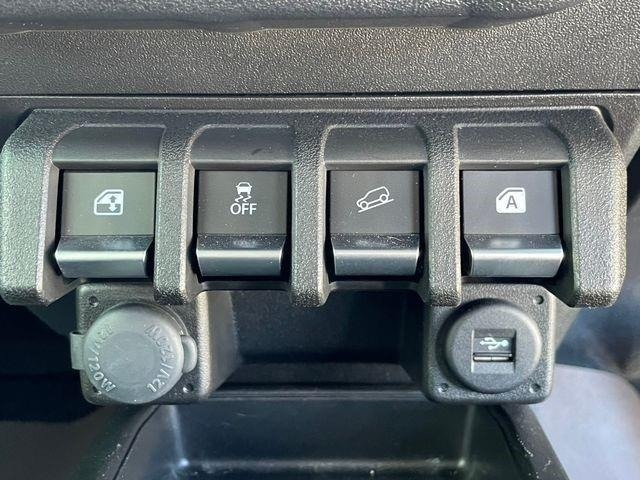 Suzuki JIMNY SIERRA 2018 8383369-12