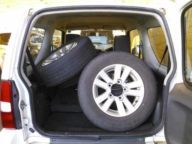 Suzuki JIMNY SIERRA 2013 8386229-9