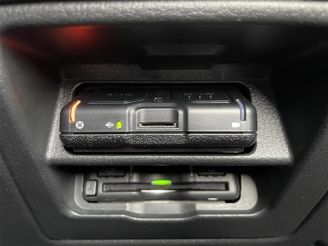 Mazda MAZDA3 2023 8418038-12