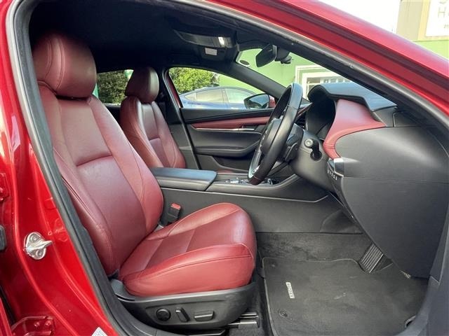 Mazda MAZDA3 2023 8418038-19