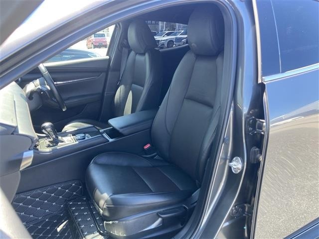 Mazda MAZDA3 2023 8418052-29