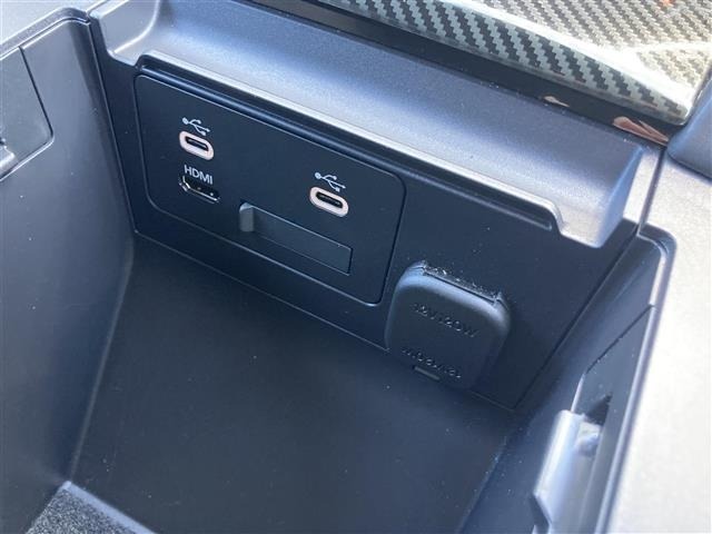 Mazda MAZDA3 2023 8418052-30