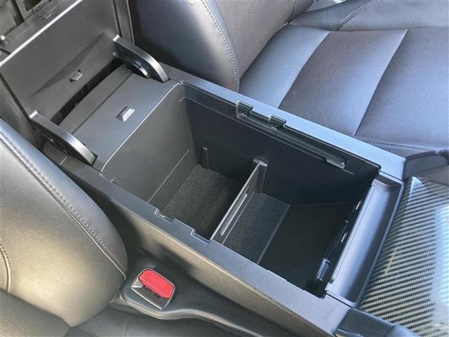 Mazda MAZDA3 2023 8418052-31