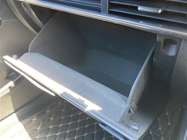 Mazda MAZDA3 2023 8418052-6