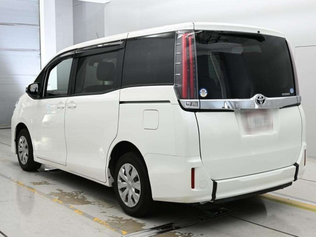 Toyota NOAH 2019 8421199-6