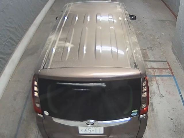 Toyota NOAH 2014 8421210-6