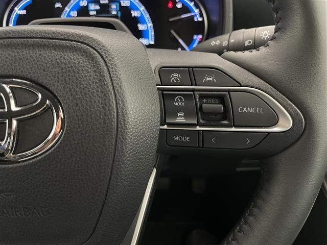Toyota NOAH 2023 8421364-9