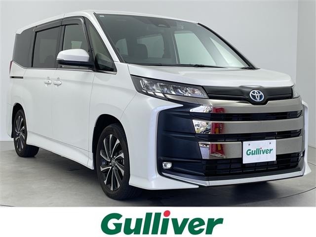 Toyota NOAH 2023 8421368-0