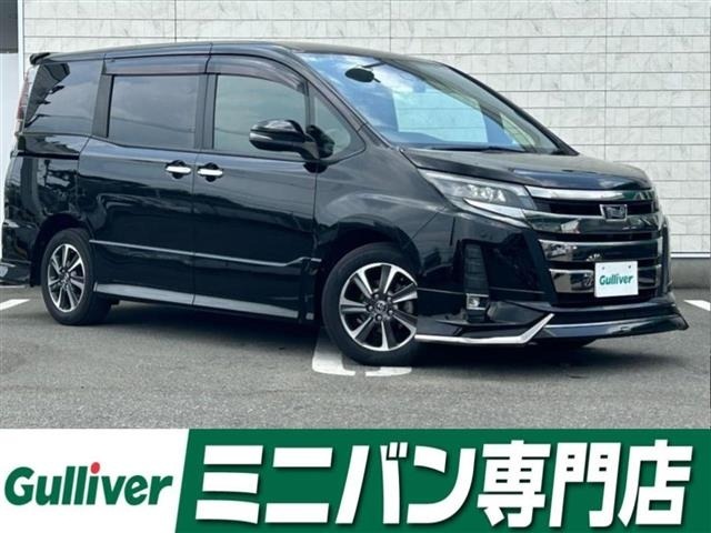 Toyota NOAH 2018 8421369-0