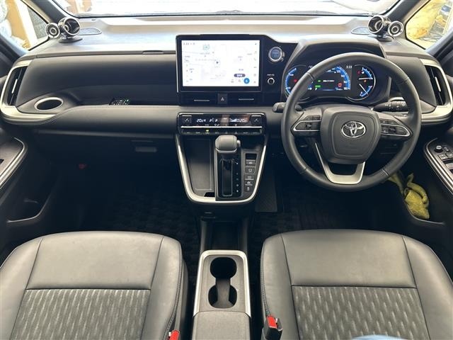 Toyota NOAH 2023 8421371-15