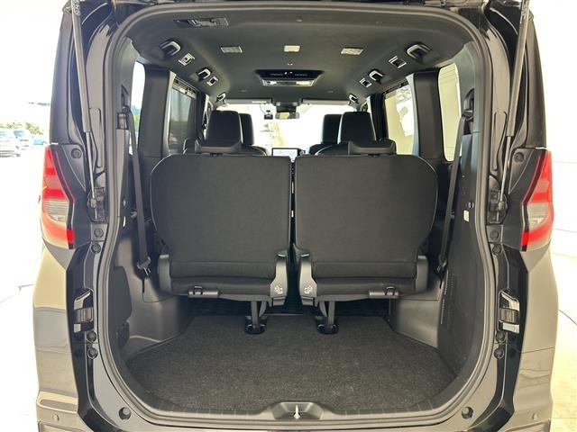 Toyota NOAH 2023 8421371-20