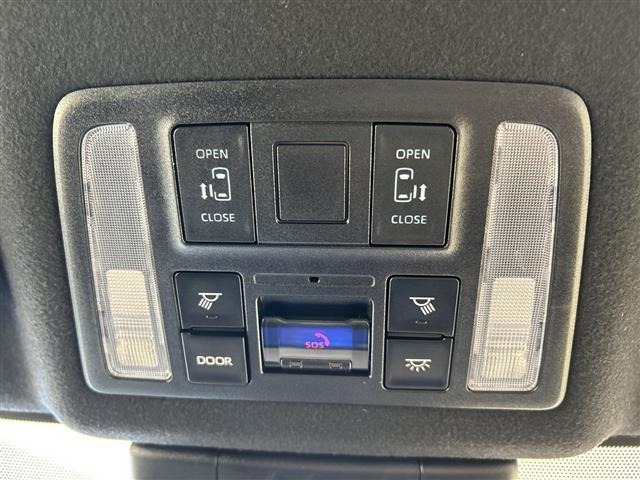 Toyota NOAH 2023 8421371-21