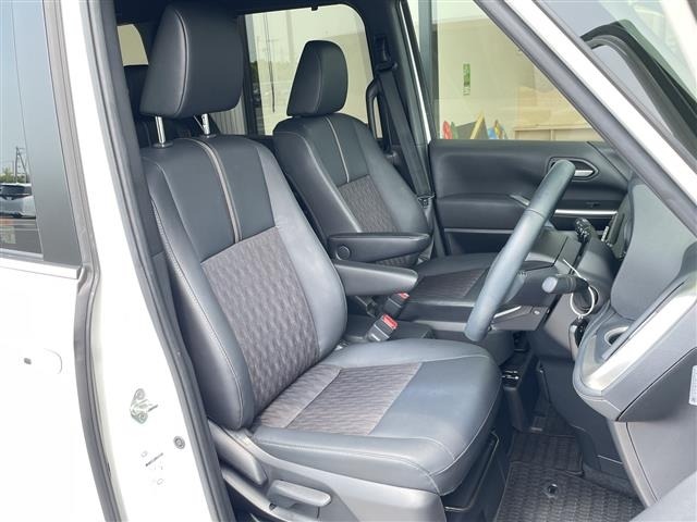 Toyota NOAH 2023 8421417-10